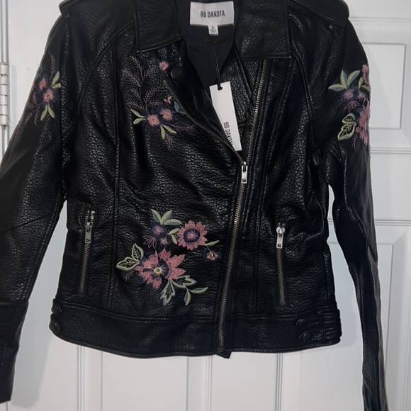 Bbdakota nwt size small women’s black jacket - Picture 5 of 6